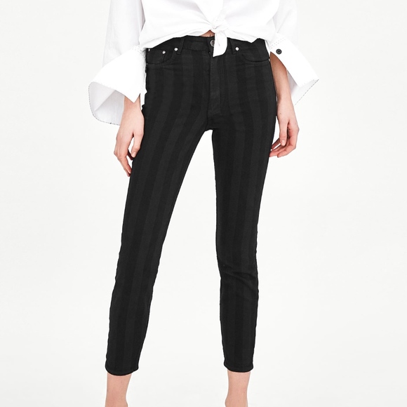 Zara Denim - ZARA STRIPED SUPER SKINNY DISTRESSED JEANS BLACK